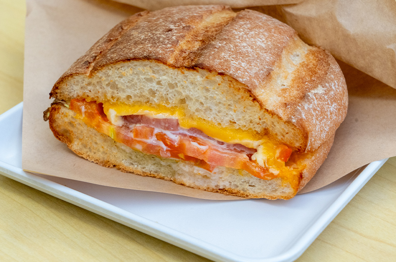 BLT