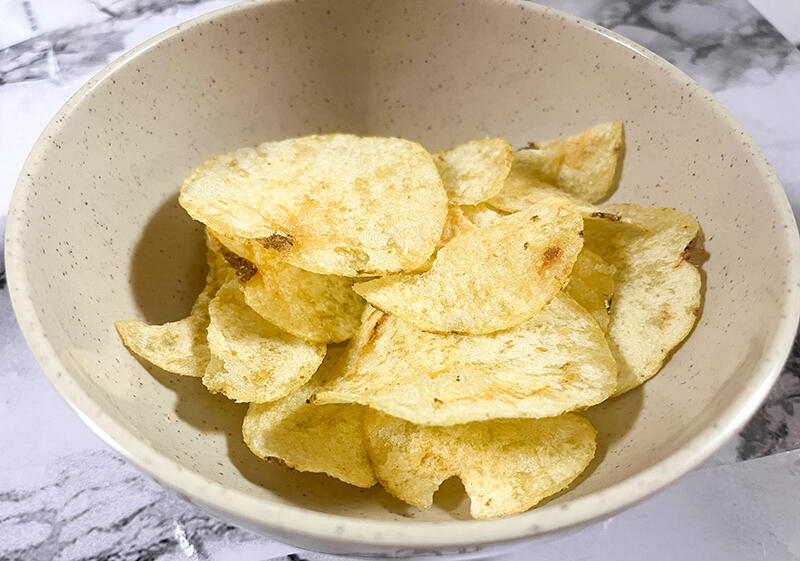 かつお節ポテトチップス わさび味2