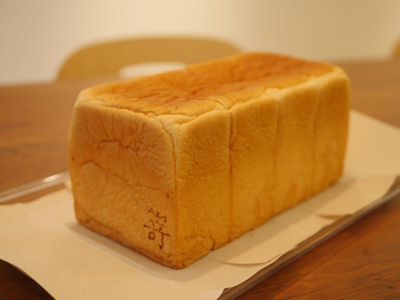 極生"北海道ミルクバター"食パン